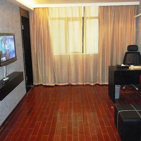 Fx Hotel East Lake Park Шэньчжэнь Экстерьер фото