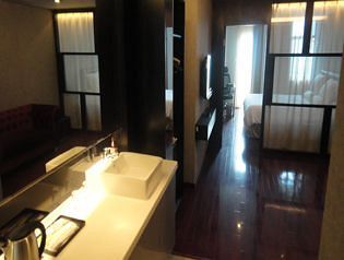 Fx Hotel East Lake Park Шэньчжэнь Экстерьер фото